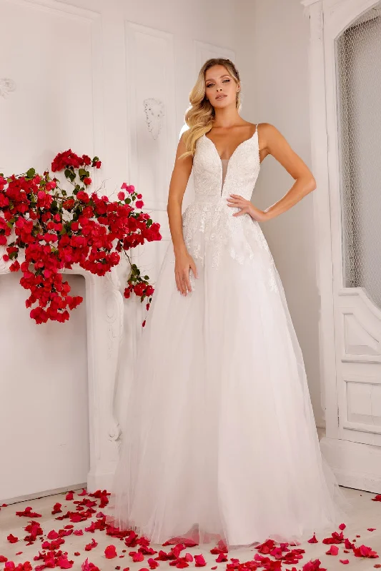 Wedding guest dresses with layered fabric for added texture -Lace Applique Tulle Bridal Gown by Abby Lane 97148 Wedding guest dresses with layered fabric for added texture -Lace Applique Tulle Bridal Gown by Abby Lane 97148