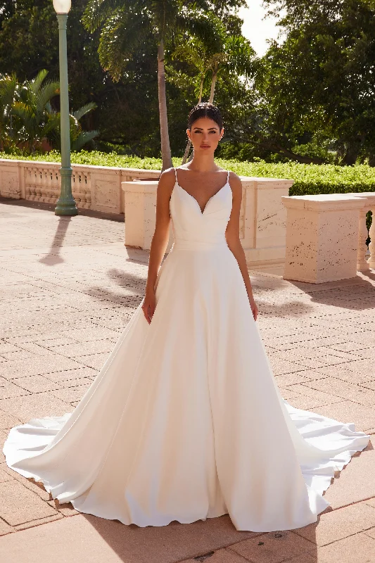cocktail dresses with high-low skirts for trendy looks --Satin Sleeveless Bridal Gown by Nox Anabel JE1015 cocktail dresses with high-low skirts for trendy looks --Satin Sleeveless Bridal Gown by Nox Anabel JE1015