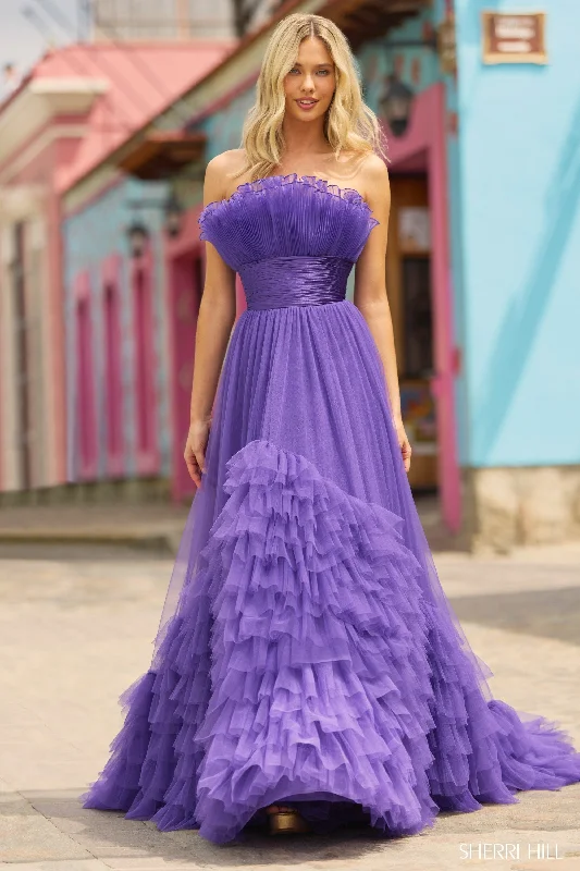 Graduation dresses with a modern twist for trendy graduates -55323