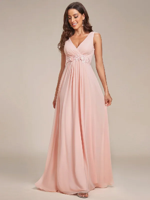 Bold printed dresses for lively party events -A-Line V Neck Appliques Ruched Wholesale Evening Dresses Bold printed dresses for lively party events -A-Line V Neck Appliques Ruched Wholesale Evening Dresses