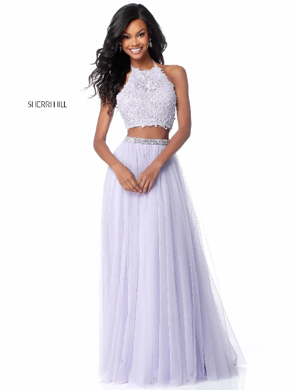 How to style a two piece skirt set with statement shoes- -51924