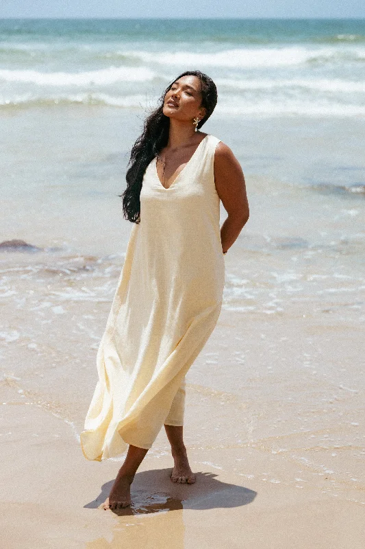 Modern cocktail dresses for upscale events -Lía Maxi Dress - Lemon