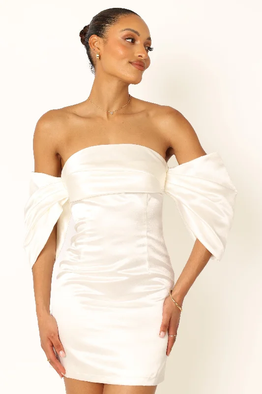 Graduation dresses for a country-themed ceremony -Nisha Strapless Mini Dress - White Graduation dresses for a country-themed ceremony -Nisha Strapless Mini Dress - White