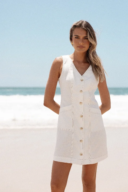 Perfect cocktail dresses for evening affairs -River Mini Dress - White