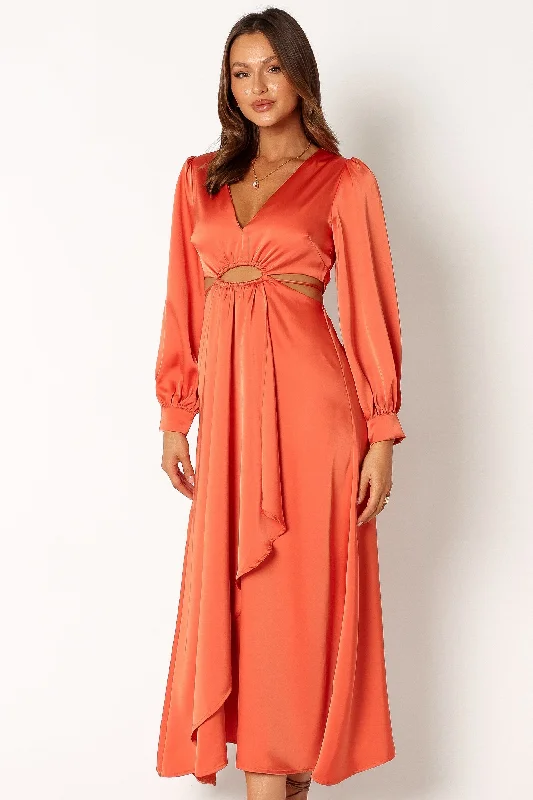 Stunning wedding guest dresses with delicate floral appliqué -Peyton Long Sleeve Midi Dress - Orange Stunning wedding guest dresses with delicate floral appliqué -Peyton Long Sleeve Midi Dress - Orange