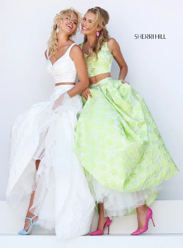 Versatile two piece skirt sets for travel- -50200