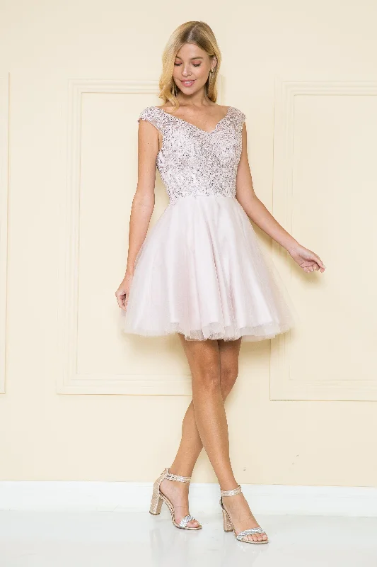 Classy black cocktail dresses for dinner parties -Short Lace Applique A-line Dress by Poly USA 8902 Classy black cocktail dresses for dinner parties -Short Lace Applique A-line Dress by Poly USA 8902
