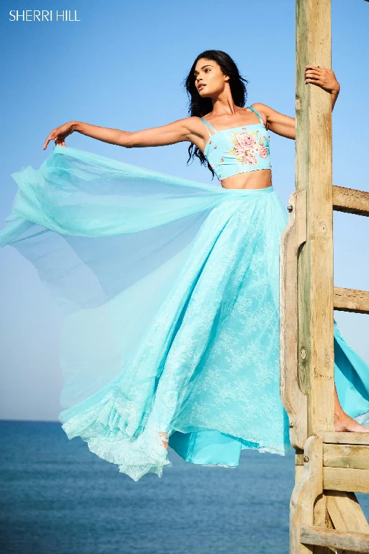 Two piece skirt sets with detachable skirts for a versatile look- -51945