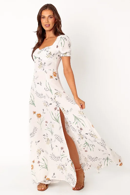 Breezy spring dresses for warm weather vacations -Franklin Maxi Dress - White Floral