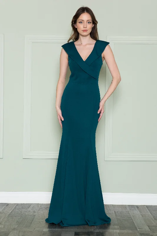 Wedding guest dresses with flowing fabrics for maximum comfort -Fitted V-Neck Jersey Gown by Poly USA 8726 Wedding guest dresses with flowing fabrics for maximum comfort -Fitted V-Neck Jersey Gown by Poly USA 8726