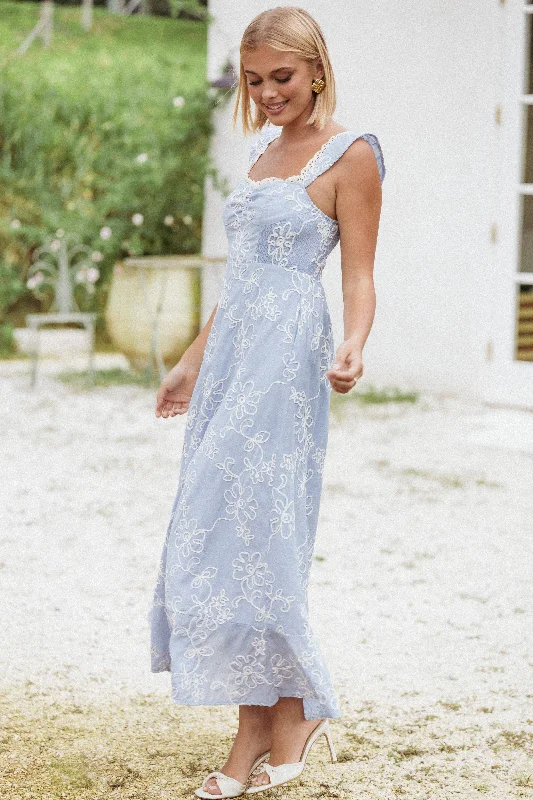 Glamorous party dresses for new year's celebrations -Ellise Midi Dress - Blue