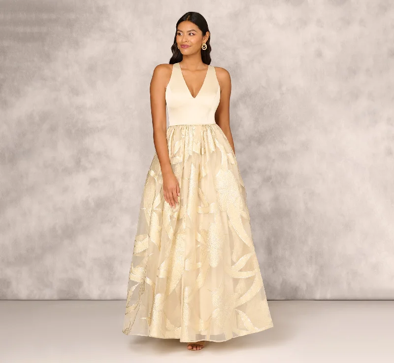 formal dresses for cocktail receptions with fitted bodices --Metallic Jacquard Sleeveless Ball Gown With Crinoline Details In Light Gold