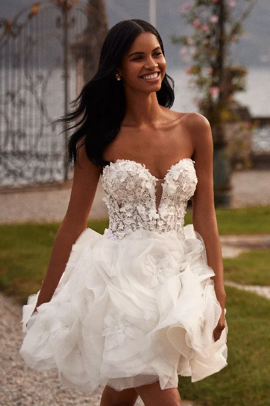 Bridal dresses for intimate wedding ceremonies -81108