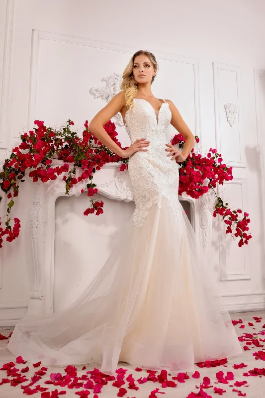 Vintage-inspired wedding guest dresses for retro vibes -Applique Tulle Mermaid Bridal Gown by Abby Lane 97145 Vintage-inspired wedding guest dresses for retro vibes -Applique Tulle Mermaid Bridal Gown by Abby Lane 97145