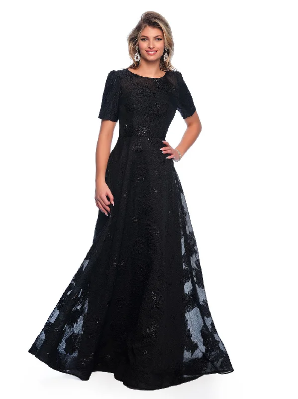 Wedding guest dresses with minimalist patterns for understated elegance -Long Evening Dress by Dave and Johnny 11815 Wedding guest dresses with minimalist patterns for understated elegance -Long Evening Dress by Dave and Johnny 11815