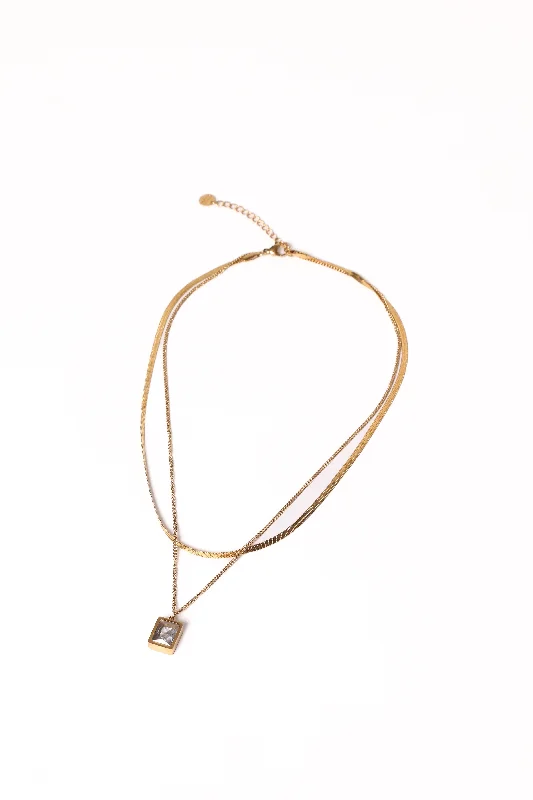 Best wedding guest dresses for evening garden parties -Nyssa Necklace - Gold