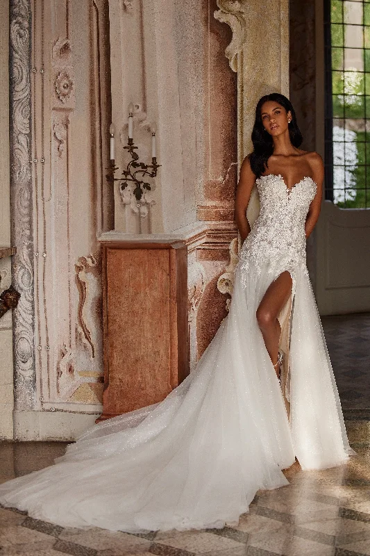 Bridal dresses with a wrap-around design for easy fit -81120