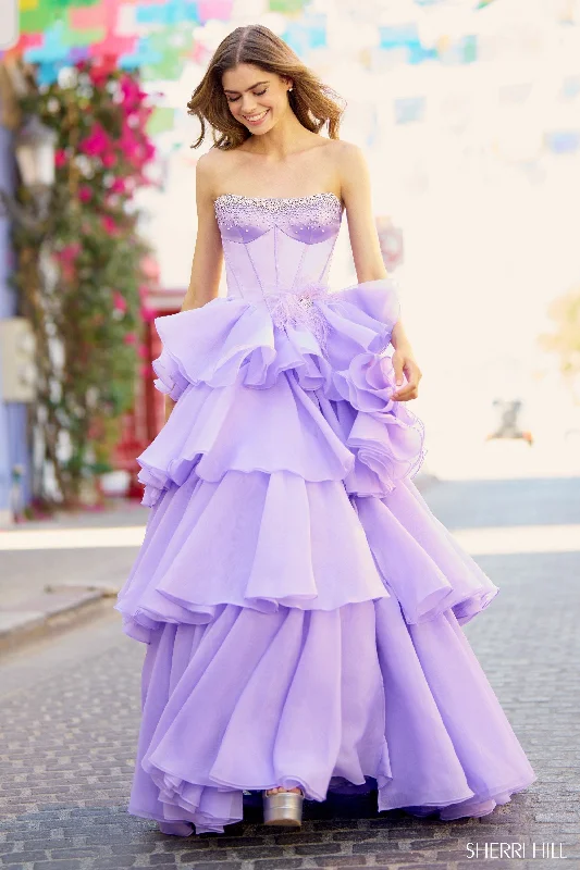 Stylish graduation dresses for outdoor graduations with breezy fabrics -55957