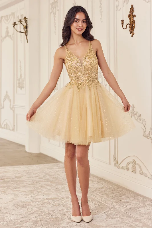 Designer party dresses for upscale fashion events -Beaded Short Sleeveless Glitter Tulle Dress by Ladivine CY022 Designer party dresses for upscale fashion events -Beaded Short Sleeveless Glitter Tulle Dress by Ladivine CY022
