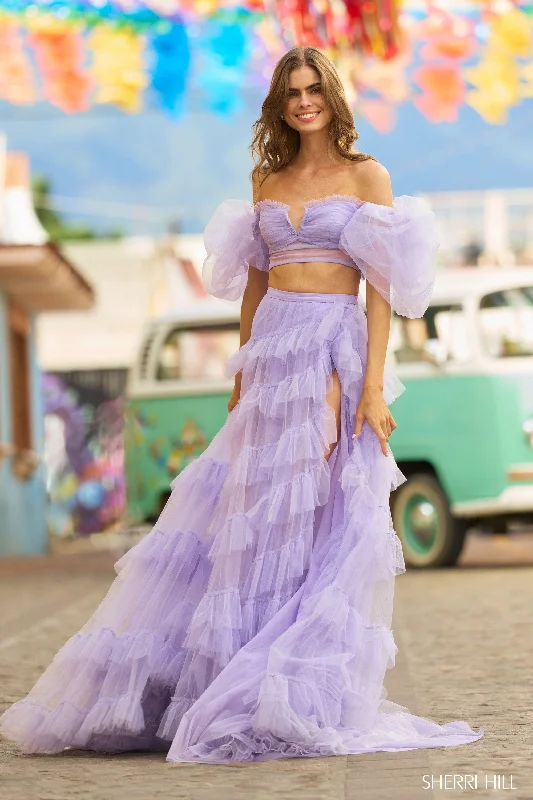 Graduation dresses with floral patterns for a fresh, spring look -55591