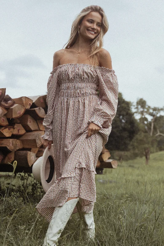 Spring dresses for travel with lightweight materials -Torrie Maxi Dress - Brown Check Spring dresses for travel with lightweight materials -Torrie Maxi Dress - Brown Check