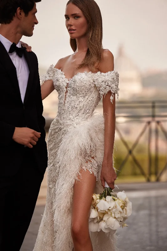 Bridal dresses with a floral lace overlay for a romantic look -81096
